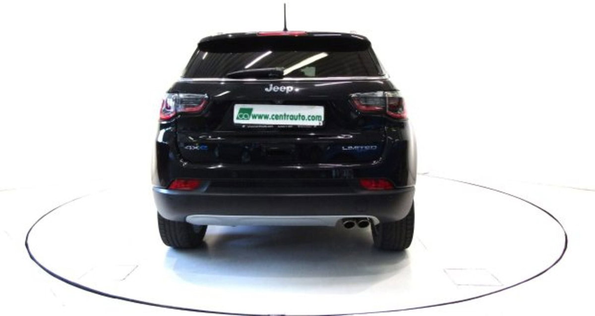 Jeep Compass 1.3 T4 190CV PHEV AT6 4xe Limited (4)