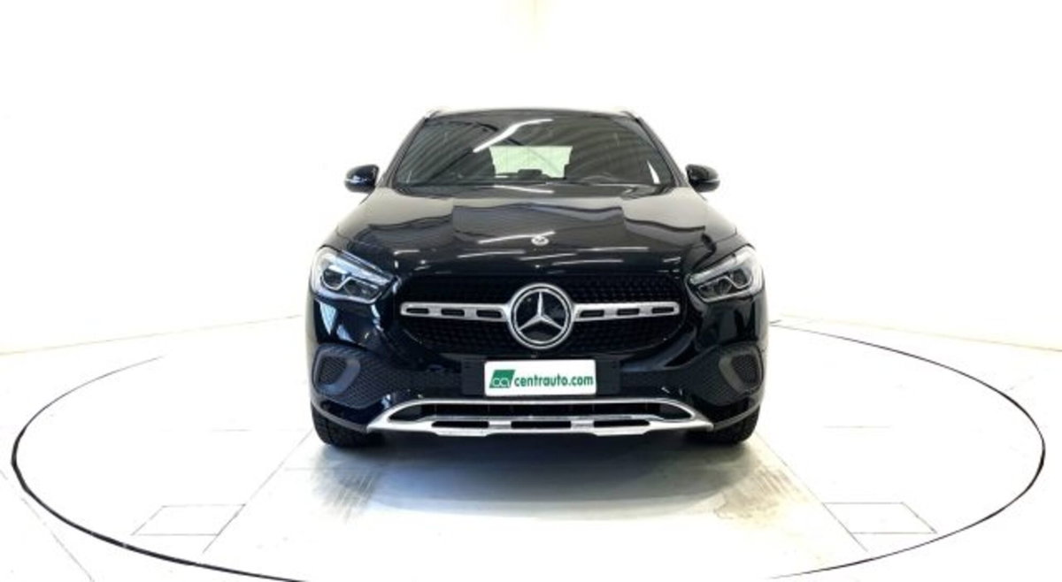 Mercedes-Benz GLA SUV 220 d Automatic 4Matic Sport Plus (2)