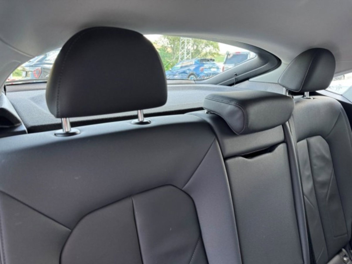 Audi Q3 Sportback 35 1.5 tfsi Business Plus (17)