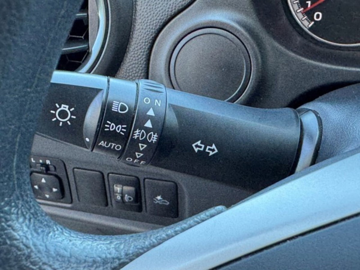Mitsubishi Space Star 1.2 Intense SDA (18)