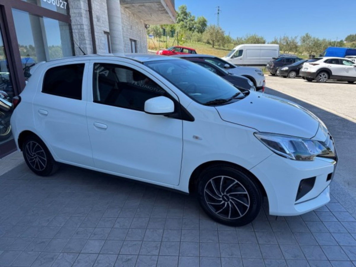 Mitsubishi Space Star 1.2 Intense SDA (7)