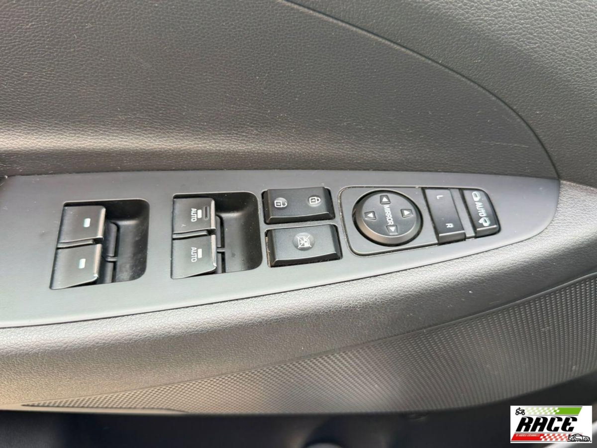 Hyundai Tucson 1.6 CRDi 136CV 48V 4WD DCT XPrime (17)