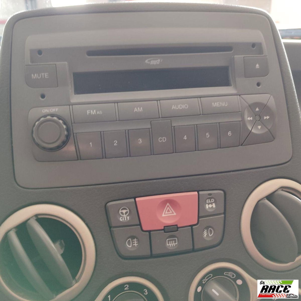 Fiat Panda 1.3 MJT 16V DPF 4x4 Cross (15)
