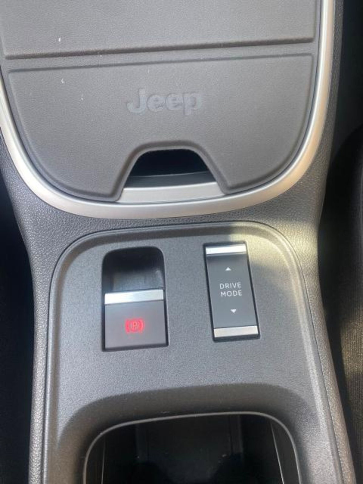 Jeep Avenger 1.2 turbo Summit fwd 100cv (15)