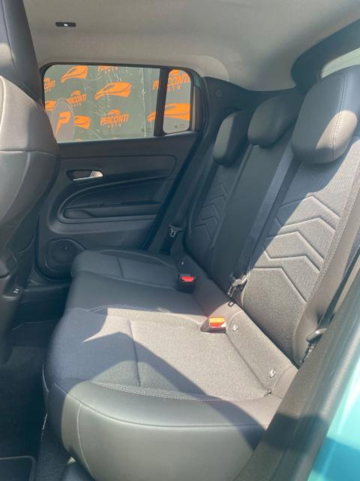 Jeep Avenger 1.2 turbo Summit fwd 100cv (16)