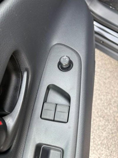 Toyota Aygo X 1.0 VVT-i 72 CV 5 porte Limited Air (6)