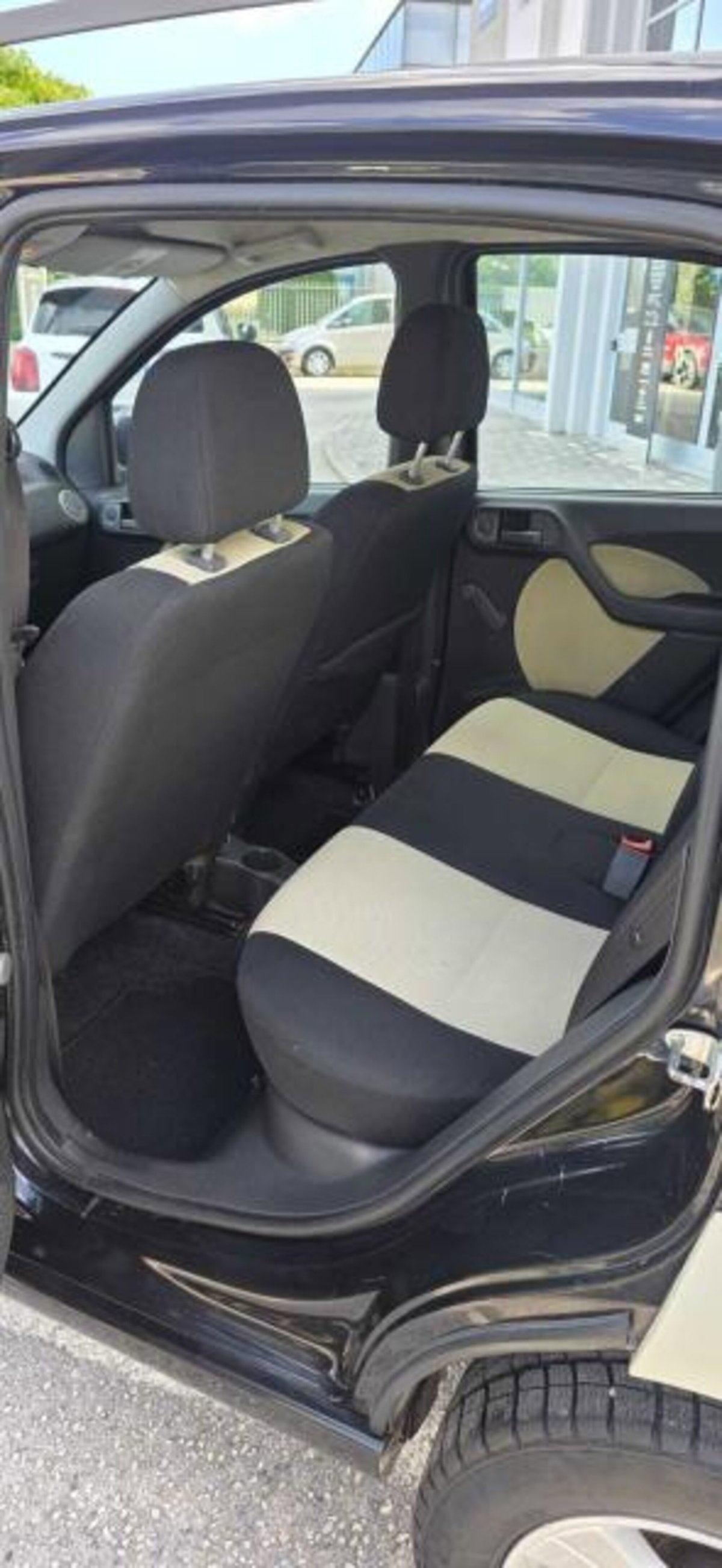 Fiat Panda 1.3 MJT 16V DPF 4x4 Climbing (12)