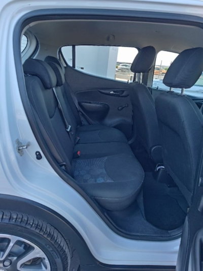 Opel Karl Rocks 1.0 73 CV (13)