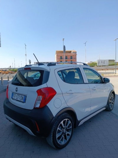 Opel Karl Rocks 1.0 73 CV (4)