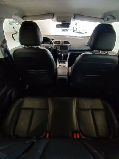 Renault Kadjar 8V 110CV EDC Energy Intens (12)