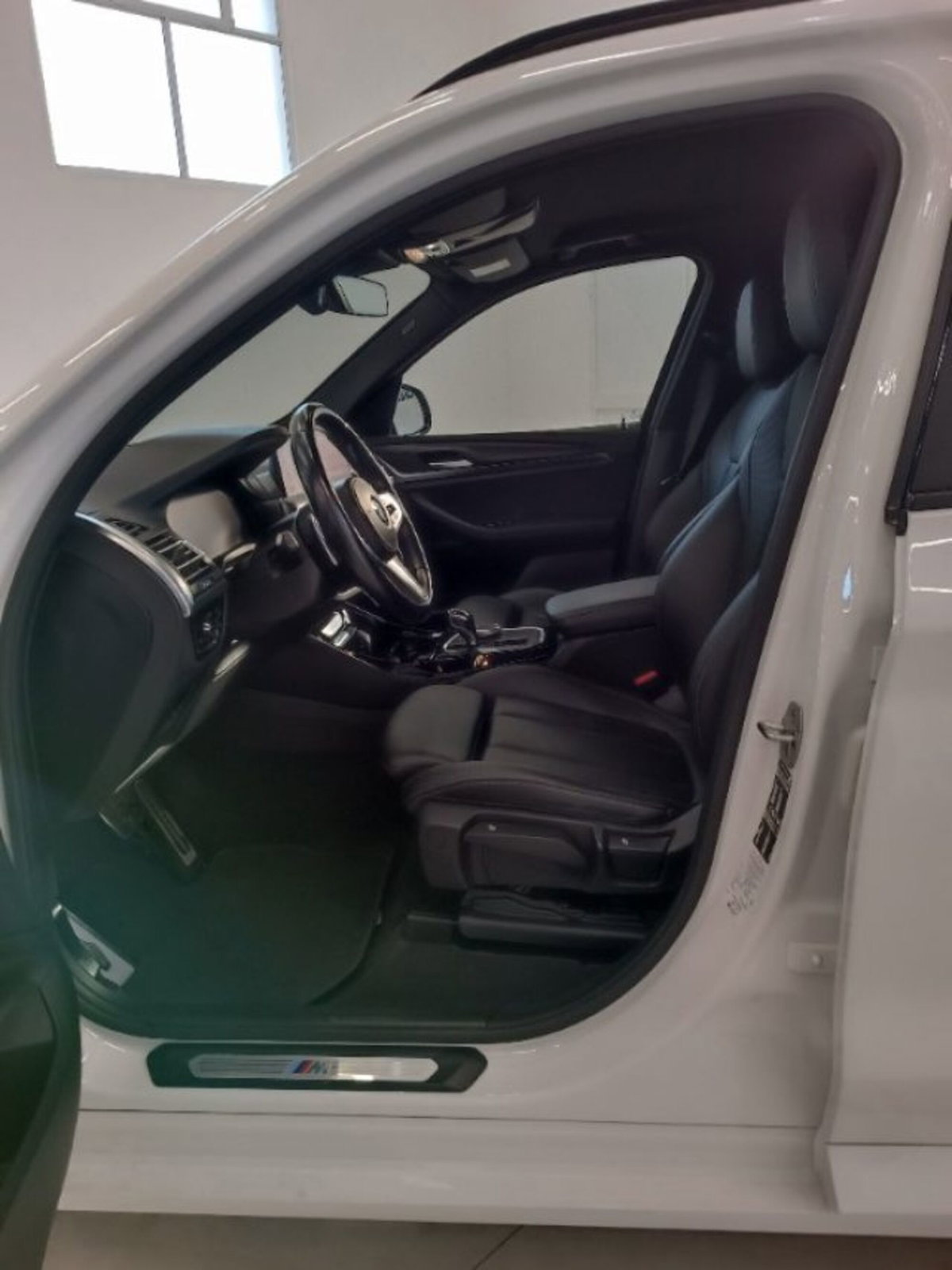 BMW X3 sDrive18d 48V Msport (12)