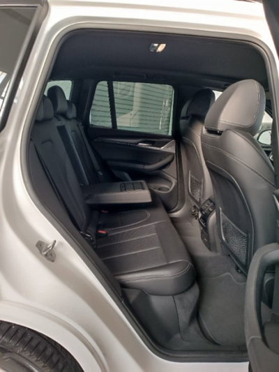 BMW X3 sDrive18d 48V Msport (15)