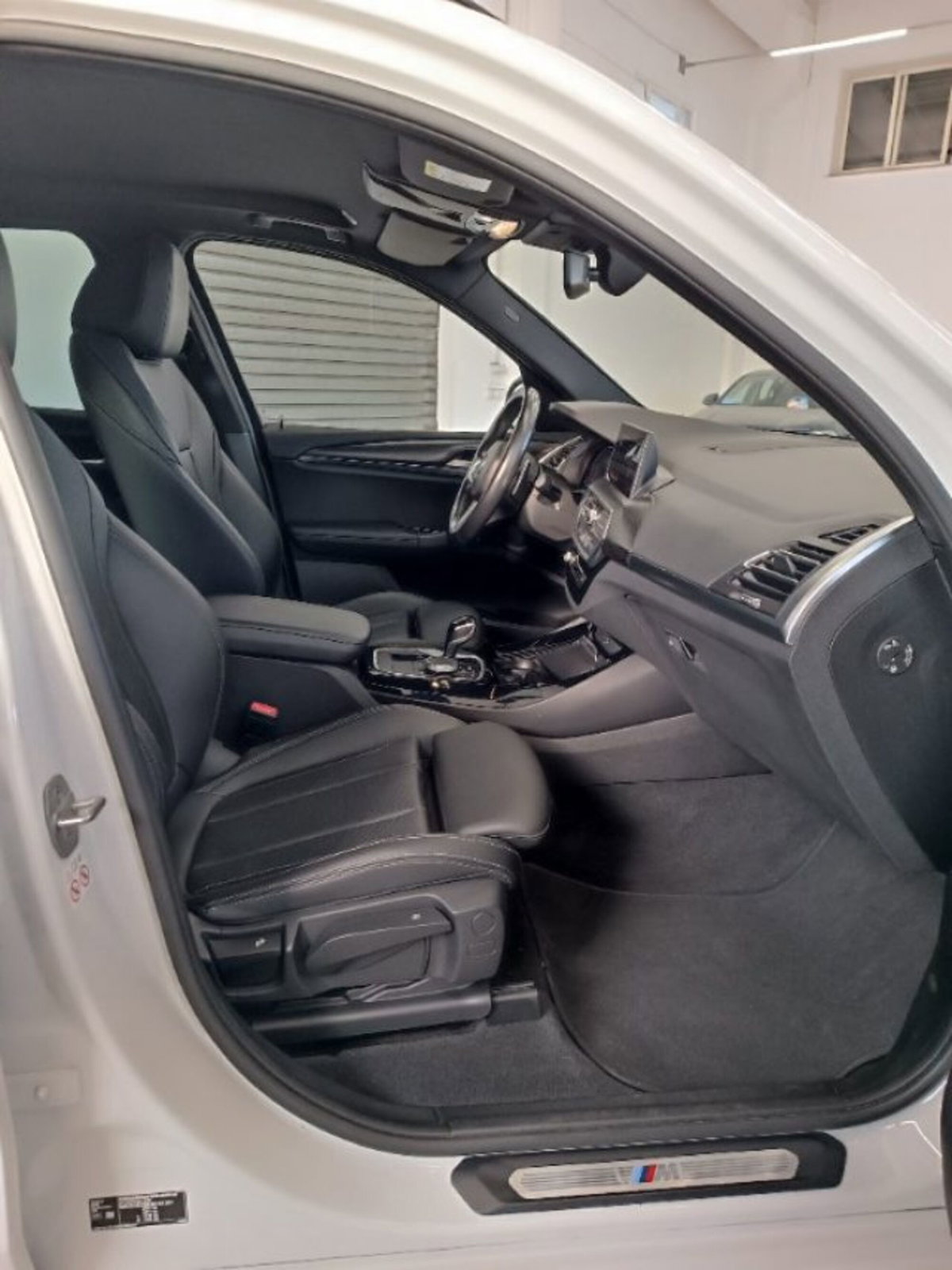 BMW X3 sDrive18d 48V Msport (16)