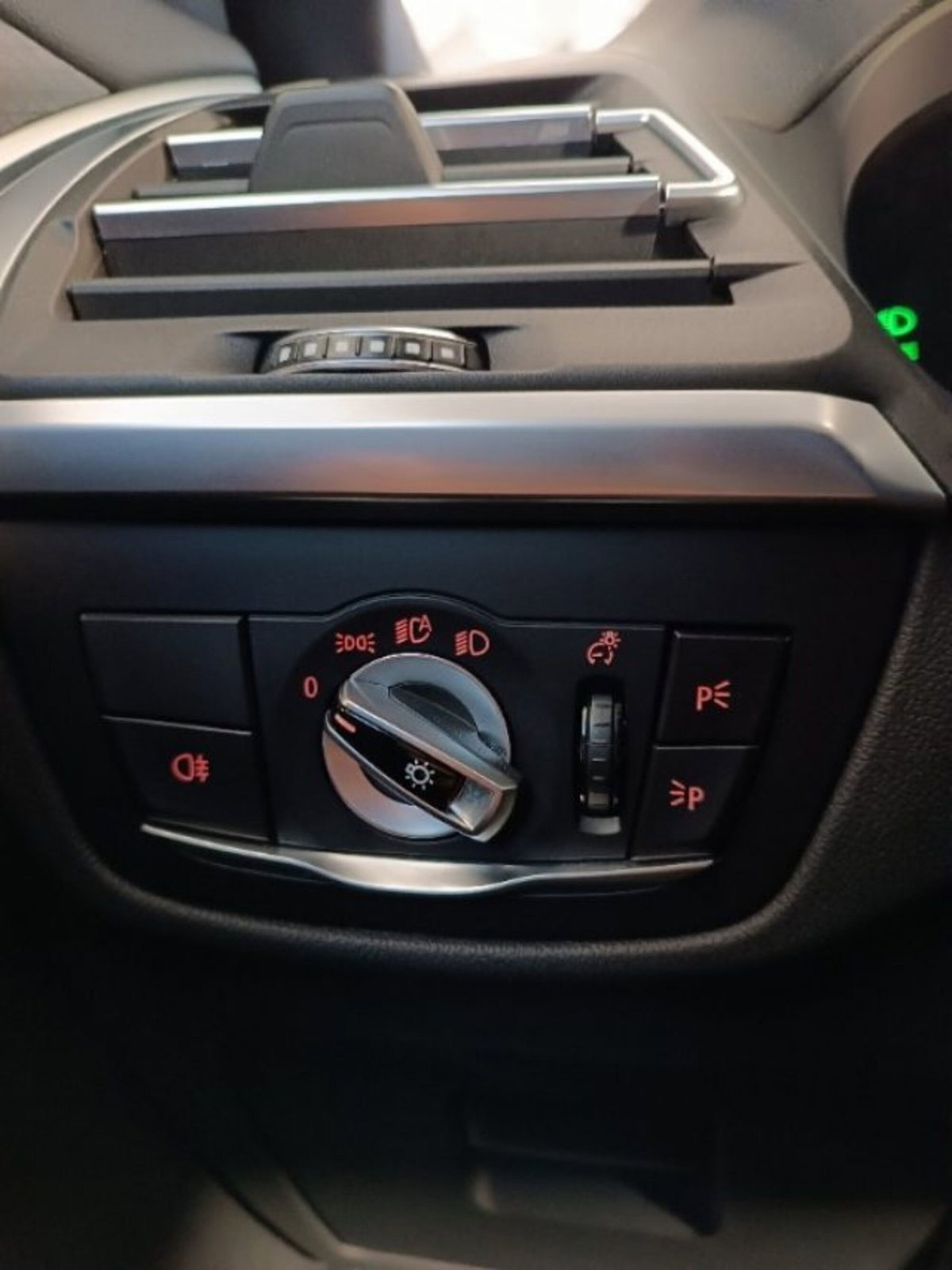 BMW X3 sDrive18d 48V Msport (18)