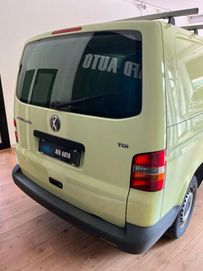 Volkswagen Veicoli Commerciali Transporter Furgone 1.9 TDI/84CV PC Furgone (4)
