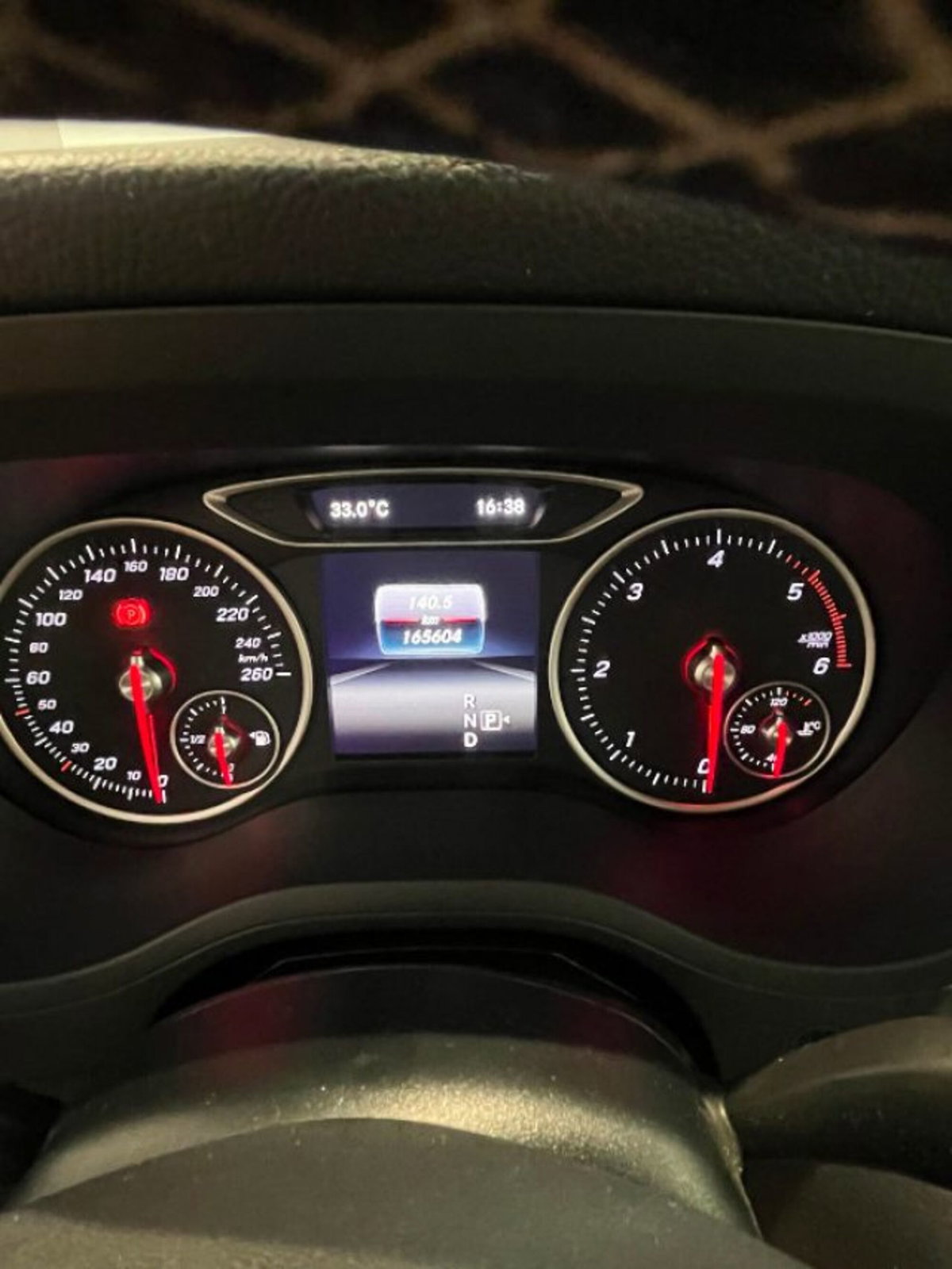 Mercedes-Benz Classe B 180 d Automatic Sport (9)