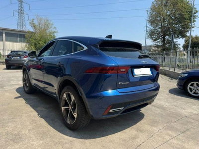 Jaguar E-Pace 2.0d i4 mhev R-Dynamic SE awd 163cv auto (7)