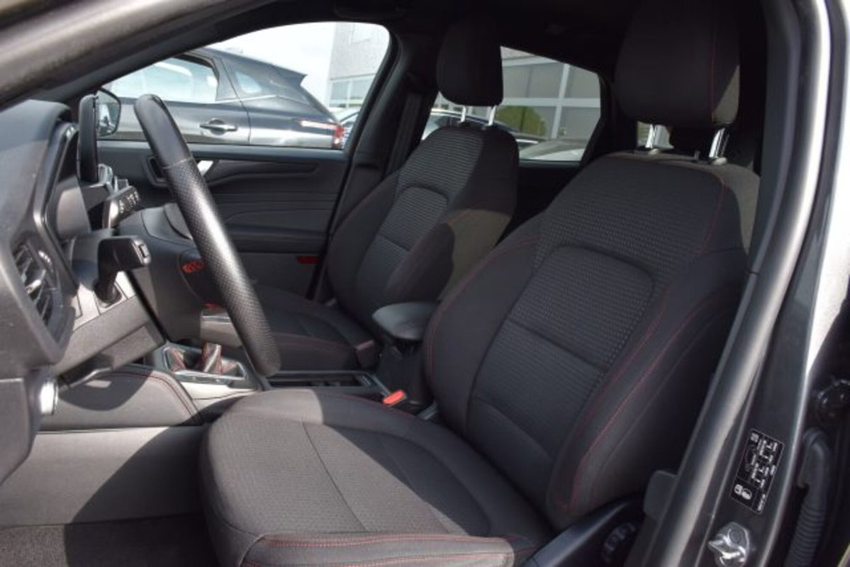 Ford Kuga 1.5 EcoBlue 120 CV 2WD ST-Line (8)