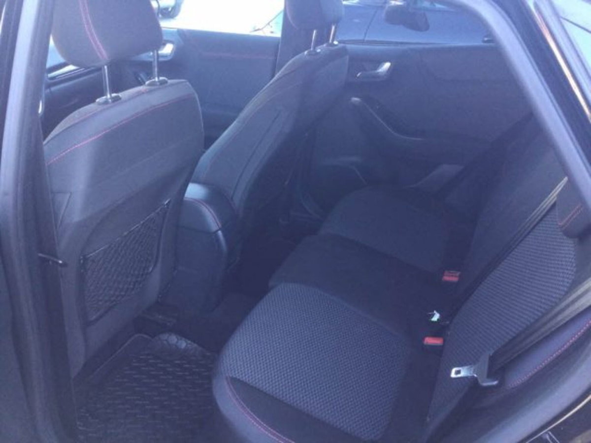 Ford Puma 1.0 EcoBoost Hybrid 125 CV S&S ST-Line X Design (5)