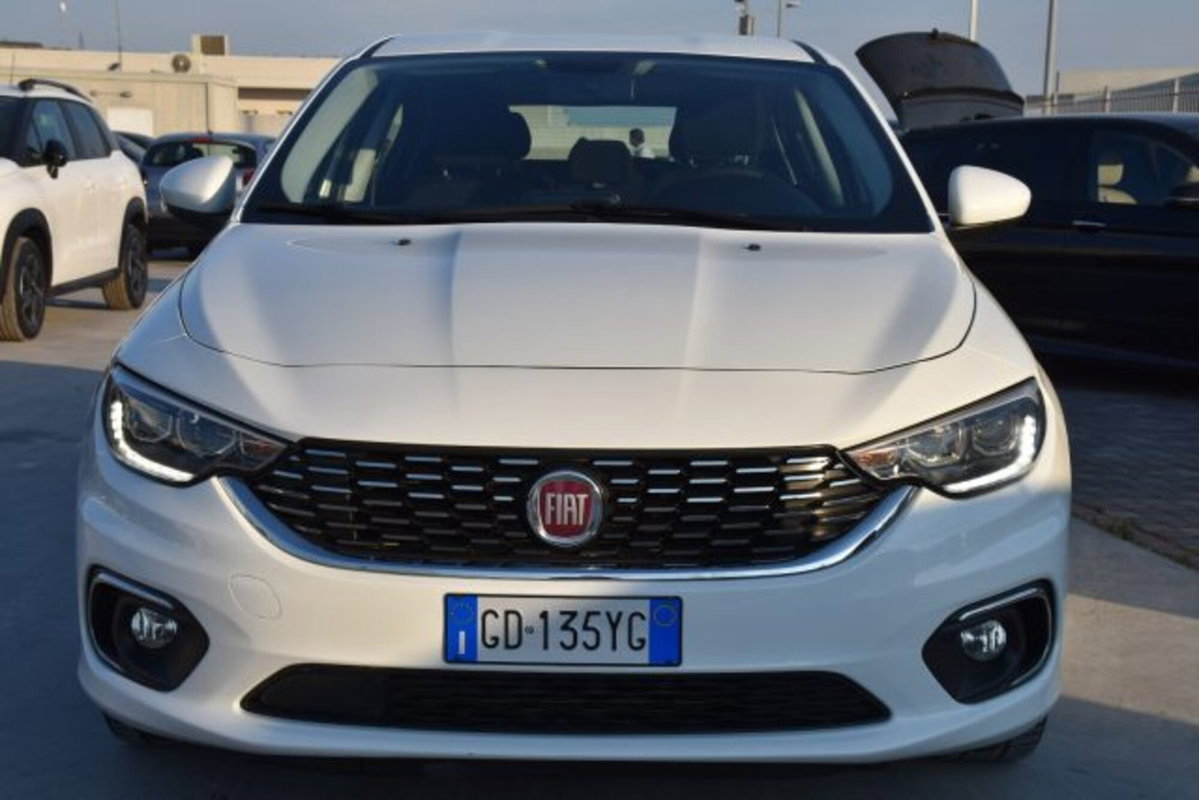 Fiat Tipo Tipo 1.6 Mjt 4 porte Lounge (2)