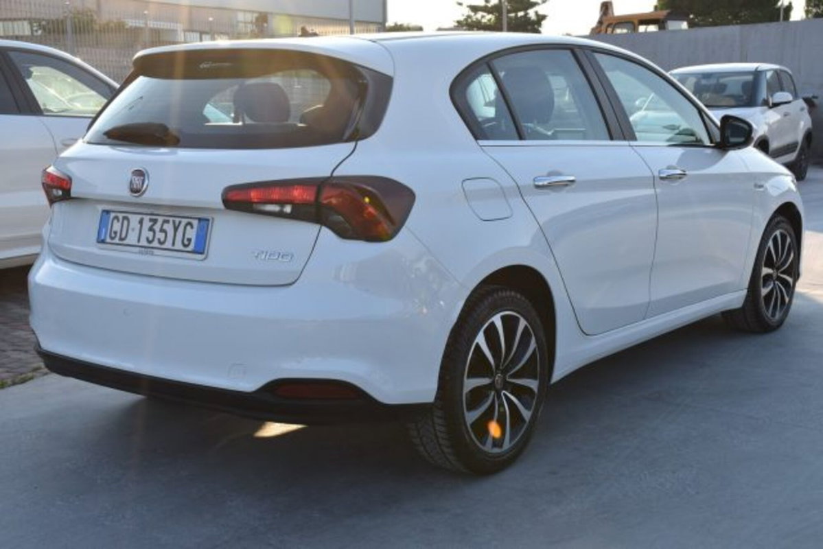 Fiat Tipo Tipo 1.6 Mjt 4 porte Lounge (4)