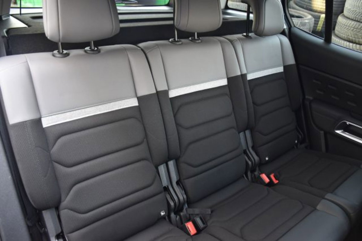 Citroen C5 Aircross Aircross BlueHDi 130 S&S EAT8 Feel Pack (17)