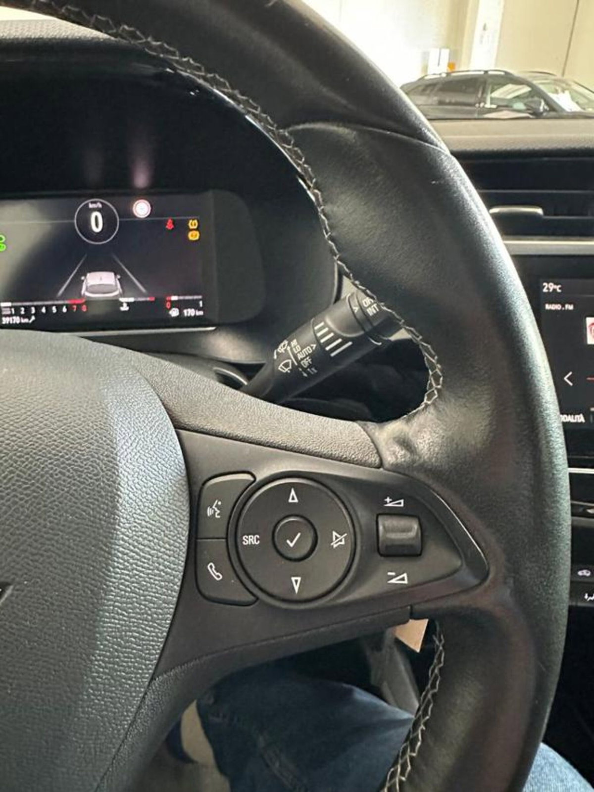 Opel Corsa 1.2 Elegance (19)