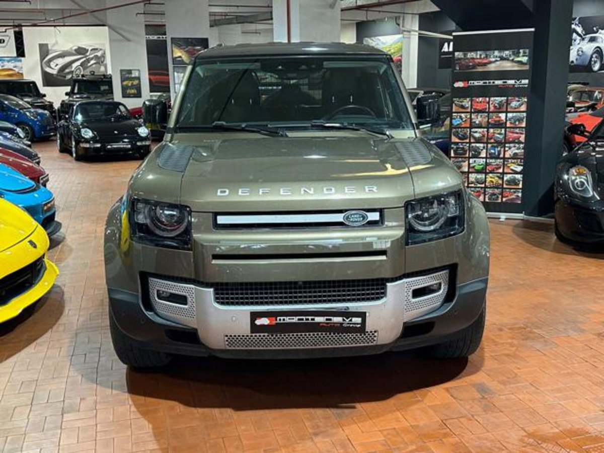 Land Rover Defender 110 3.0D I6 250 CV AWD Auto Commercial SE (2)