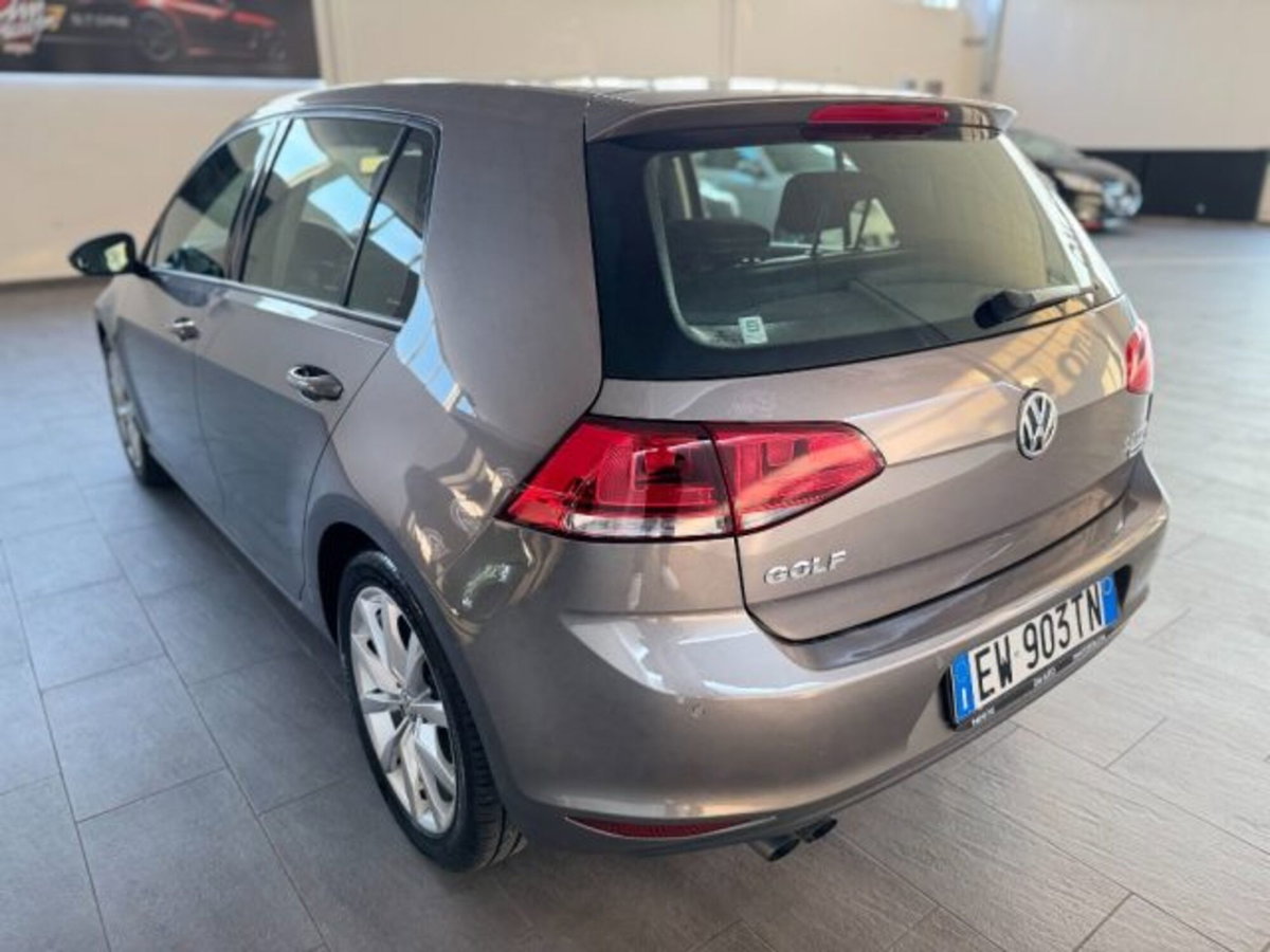 Volkswagen Golf 2.0 TDI DSG 5p. Highline BlueMotion Technology (12)