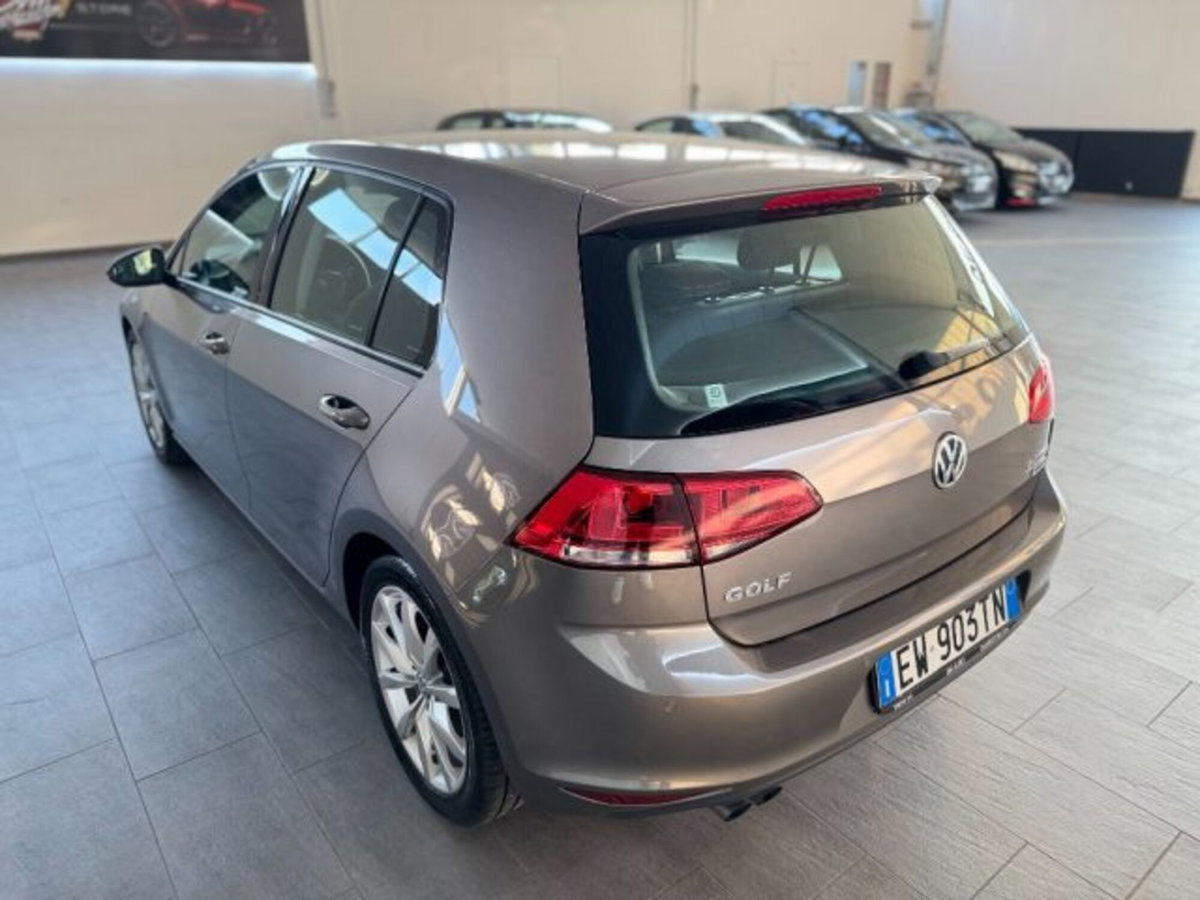 Volkswagen Golf 2.0 TDI DSG 5p. Highline BlueMotion Technology (13)