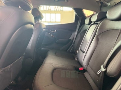 Hyundai ix35 1.7 CRDi 2WD Classic (14)