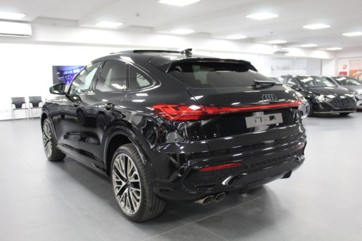Audi Q5 Sportback Sportback 40 2.0 tdi mhev 12V quattro s-tronic (3)
