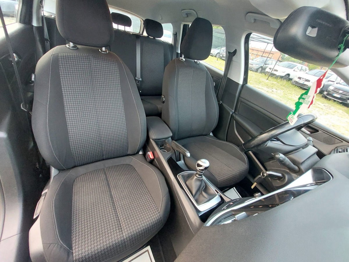 Peugeot 308 SW BlueHDi 130 S&S EAT8 GT Line (16)