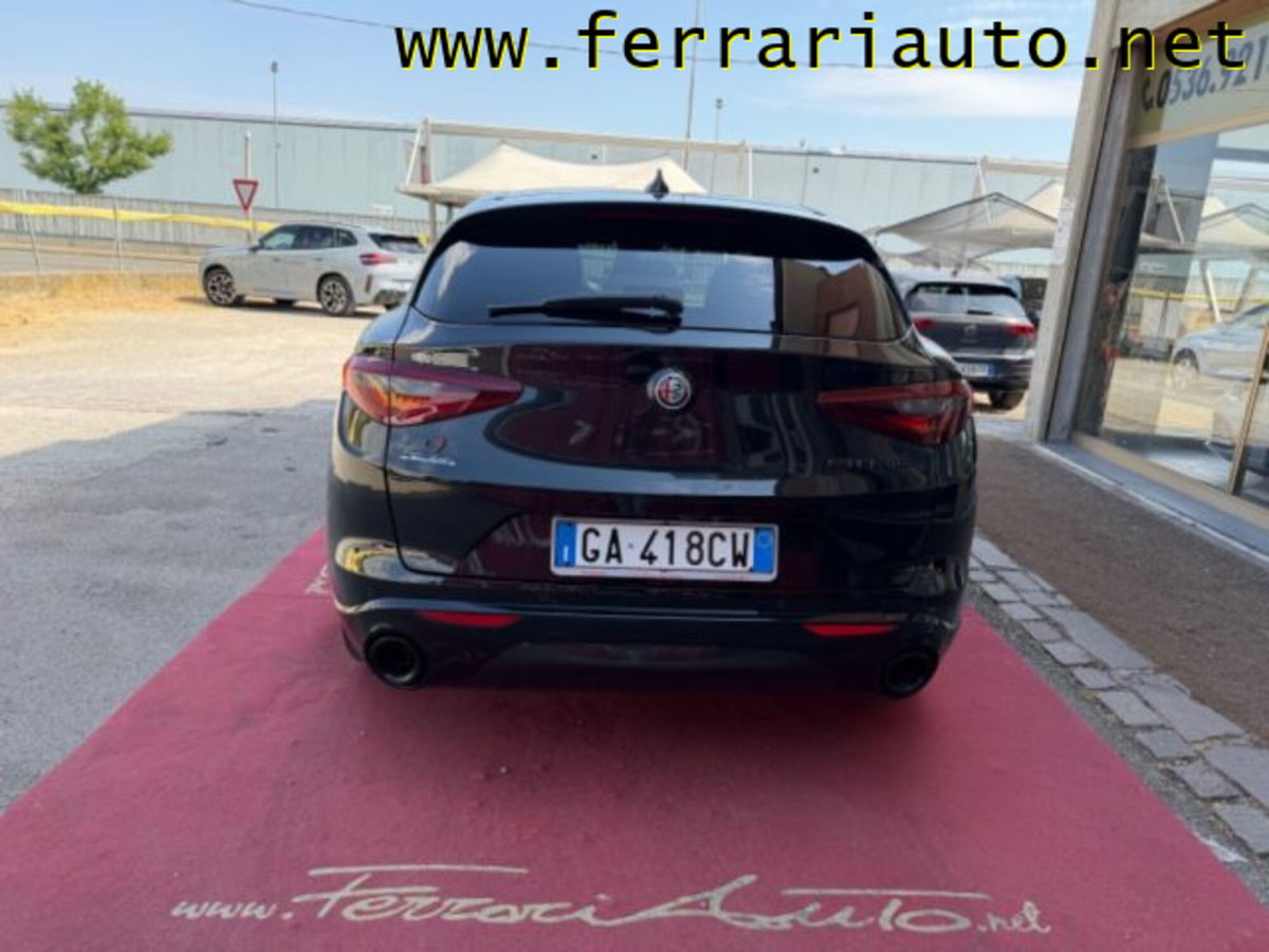Alfa Romeo Stelvio Stelvio 2.2 Turbodiesel 210 CV AT8 Q4 Veloce (14)