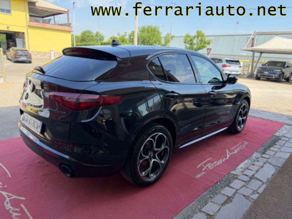 Alfa Romeo Stelvio Stelvio 2.2 Turbodiesel 210 CV AT8 Q4 Veloce (3)