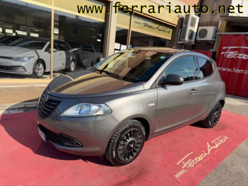 Lancia Ypsilon 1.2 69 CV 5 porte Elefantino
