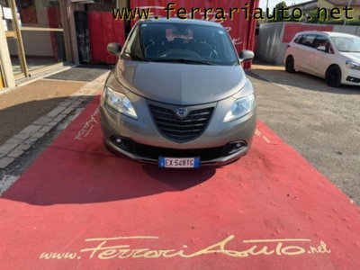 Lancia Ypsilon 1.2 69 CV 5 porte Elefantino (13)