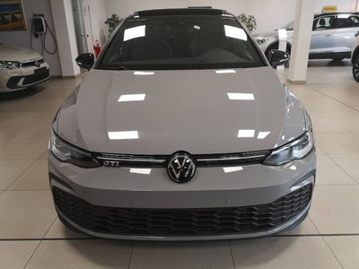 Volkswagen Golf 2.0 TSI GTI DSG (6)