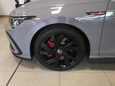 Volkswagen Golf 2.0 TSI GTI DSG (9)