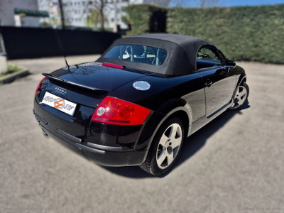 Audi TT Coupé 1.8 T 20V 179 CV cat (4)