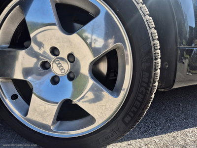 Audi TT Coupé 1.8 T 20V 179 CV cat (6)