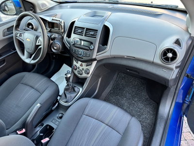 Chevrolet Aveo 1.3 diesel 75CV S&S 5 porte LT (9)