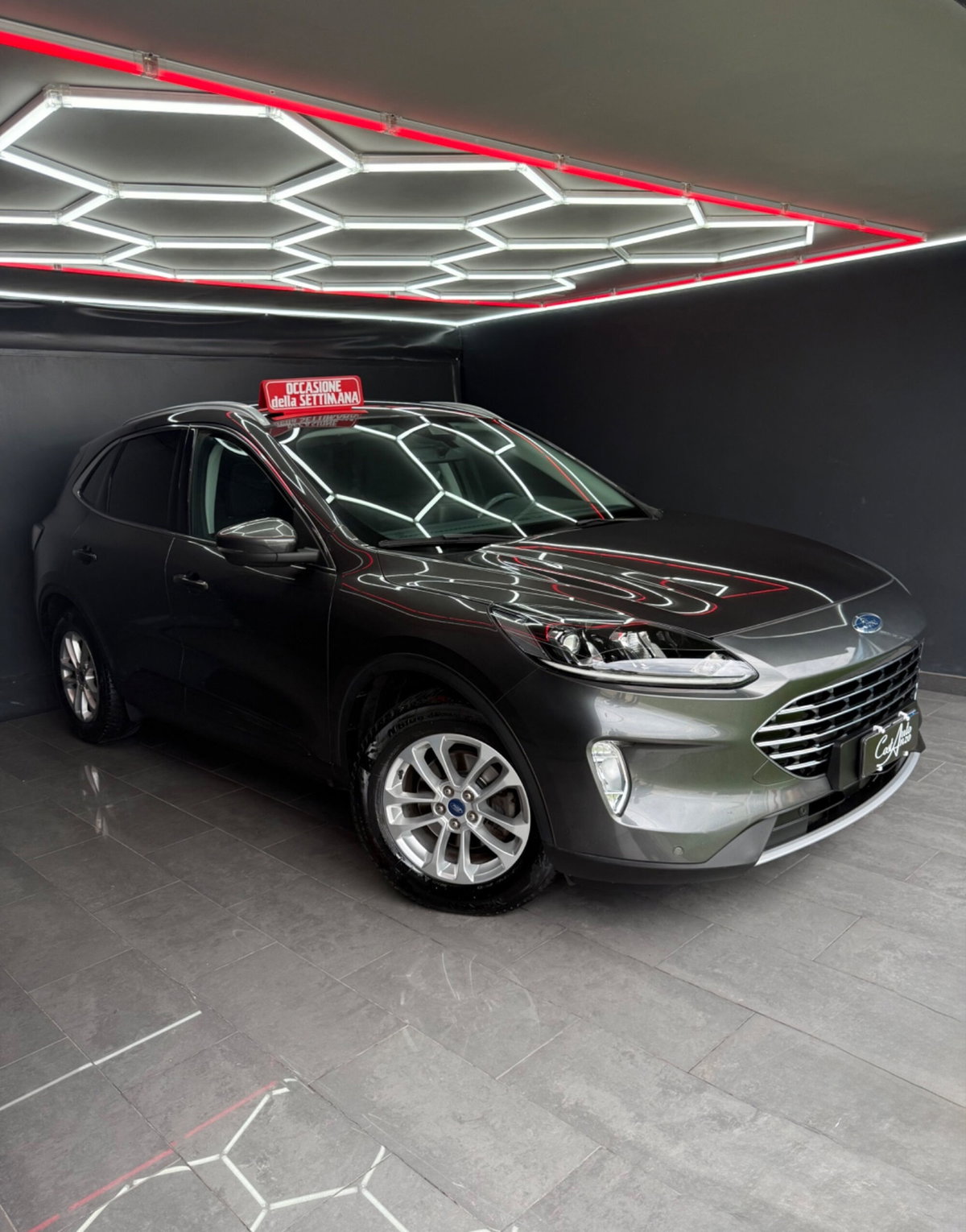 Ford Kuga 1.5 EcoBlue 120 CV aut. 2WD Titanium X (2)