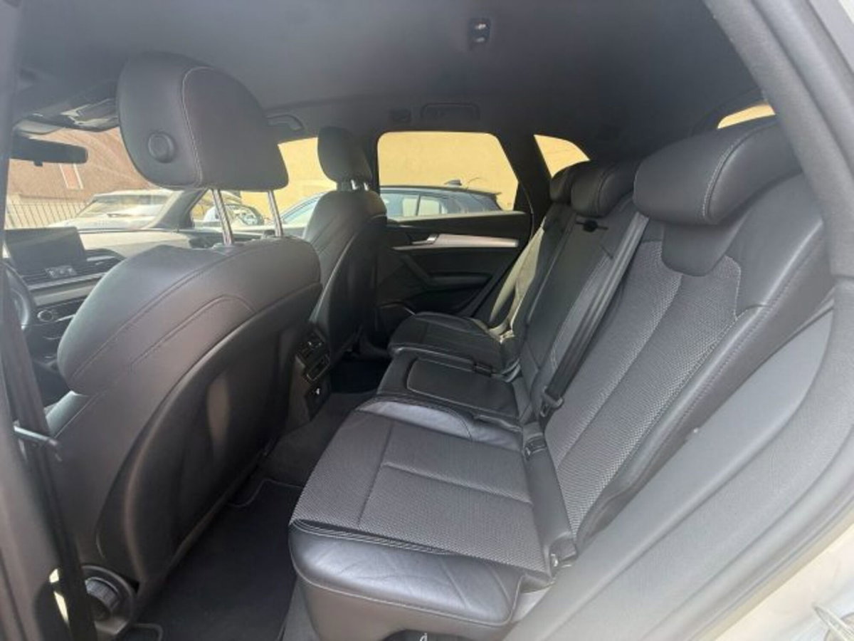 Audi Q5 2.0 TFSI quattro S tronic S line plus (14)