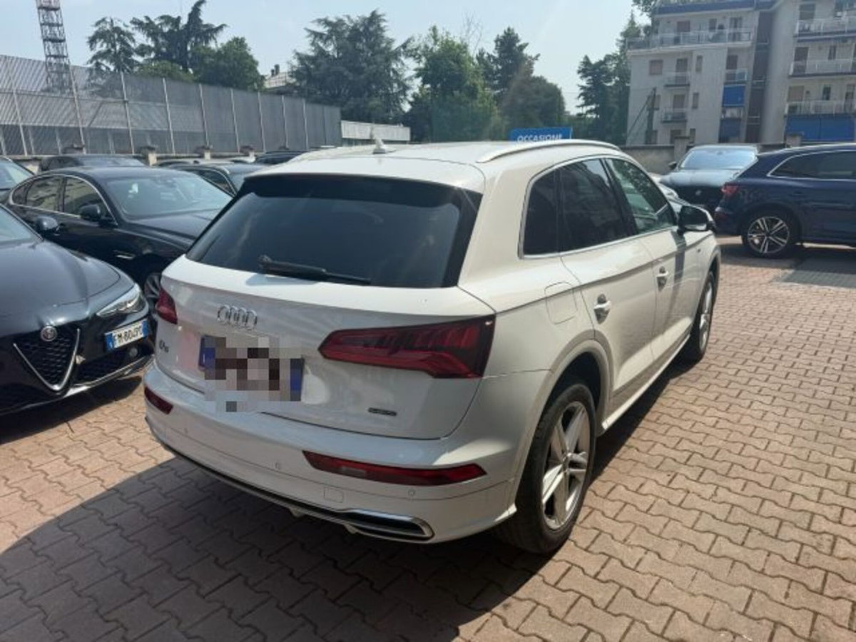 Audi Q5 2.0 TFSI quattro S tronic S line plus (4)