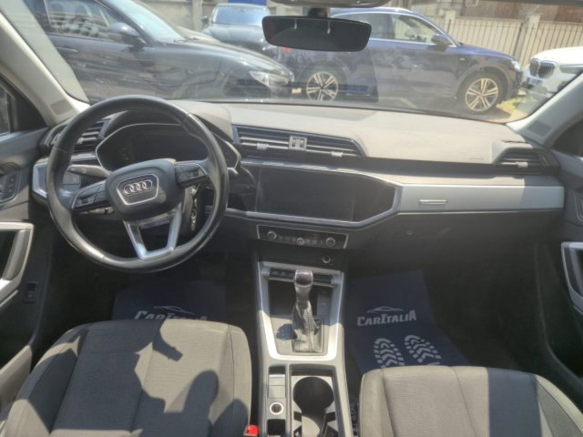 Audi Q3 45 TFSI e S tronic Business (13)