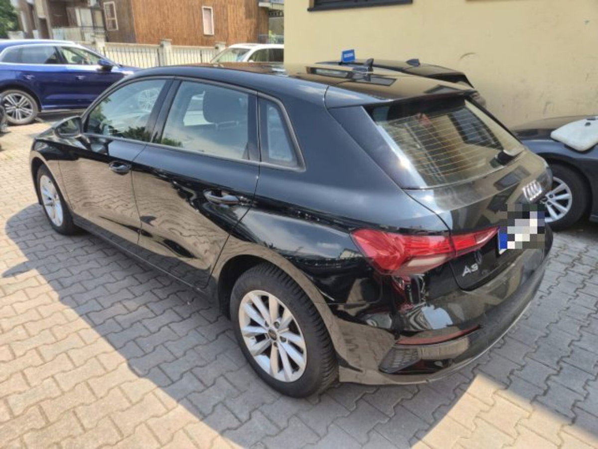 Audi A3 Sportback 30 TDI S tronic Business (6)