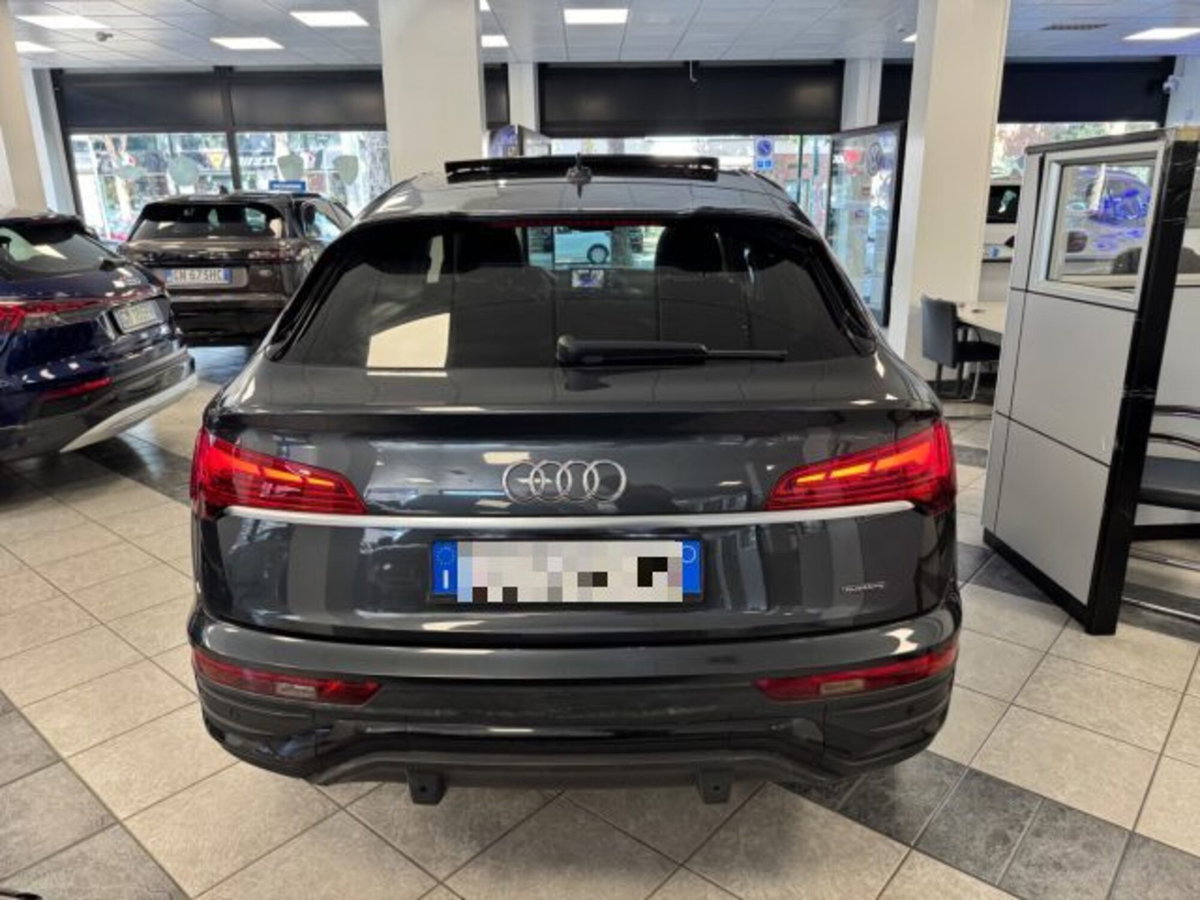 Audi Q5 Sportback 40 2.0 tdi mhev 12V S line Plus quattro s-tronic (6)