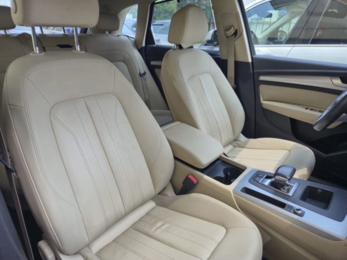 Audi Q5 40 TDI 204 CV quattro S tronic (9)