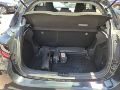 Toyota Yaris 1.5 Hybrid 5 porte Premiere (14)
